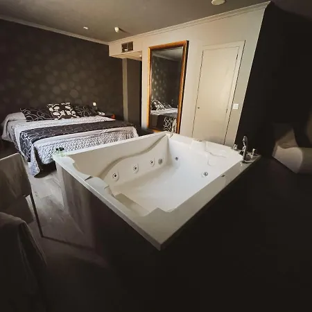 La Siesta モーテル