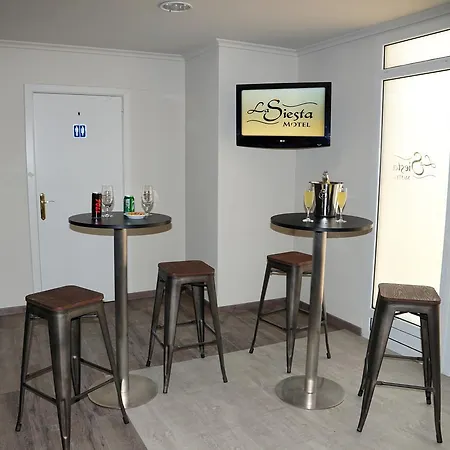 Motel La Siesta 2*