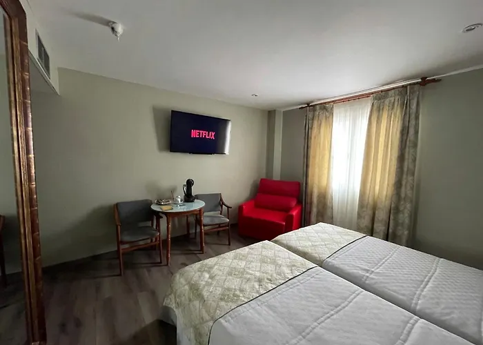 La Siesta Motel Villamarciel